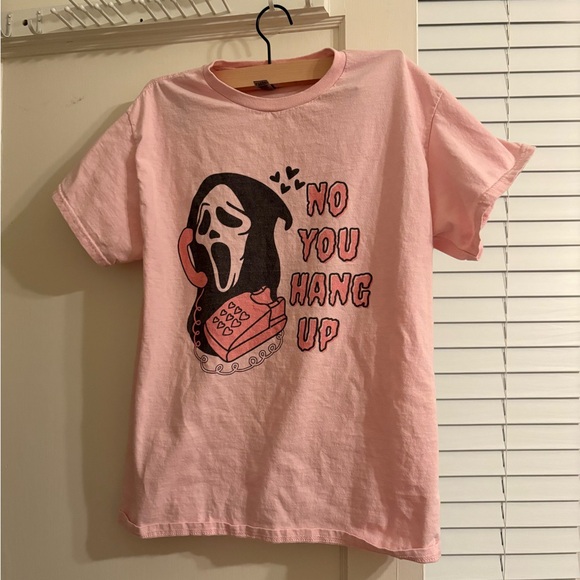 Gildan Tops - Pink Graphic Ghostface Tee